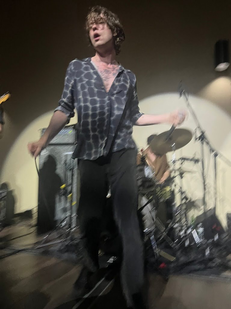 Elias Rønnenfelt of Iceage performing live